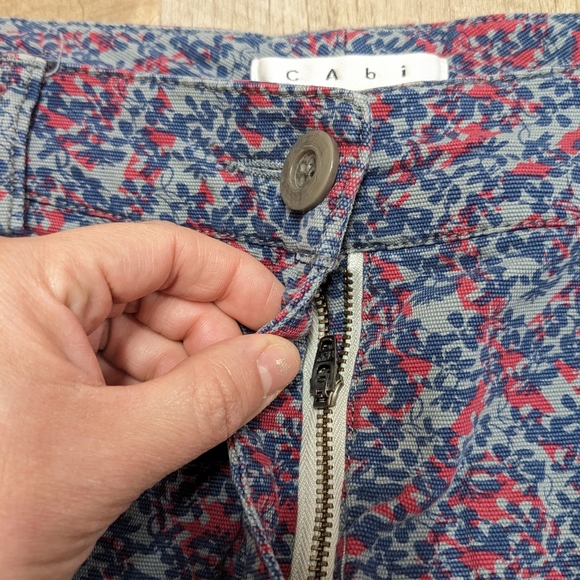 CAbi Palm Beach Crop Printed Pants - Picture 5 of 13